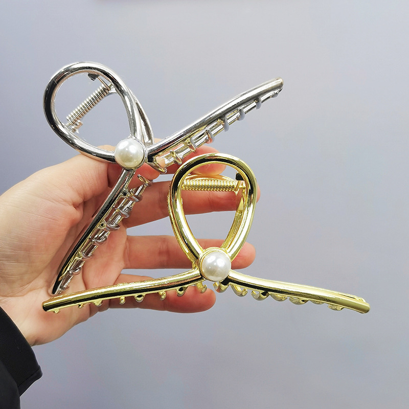 简约网红爆款珍珠超大号14cm金属抓夹女后脑勺盘发鲨鱼夹发抓头饰详情7