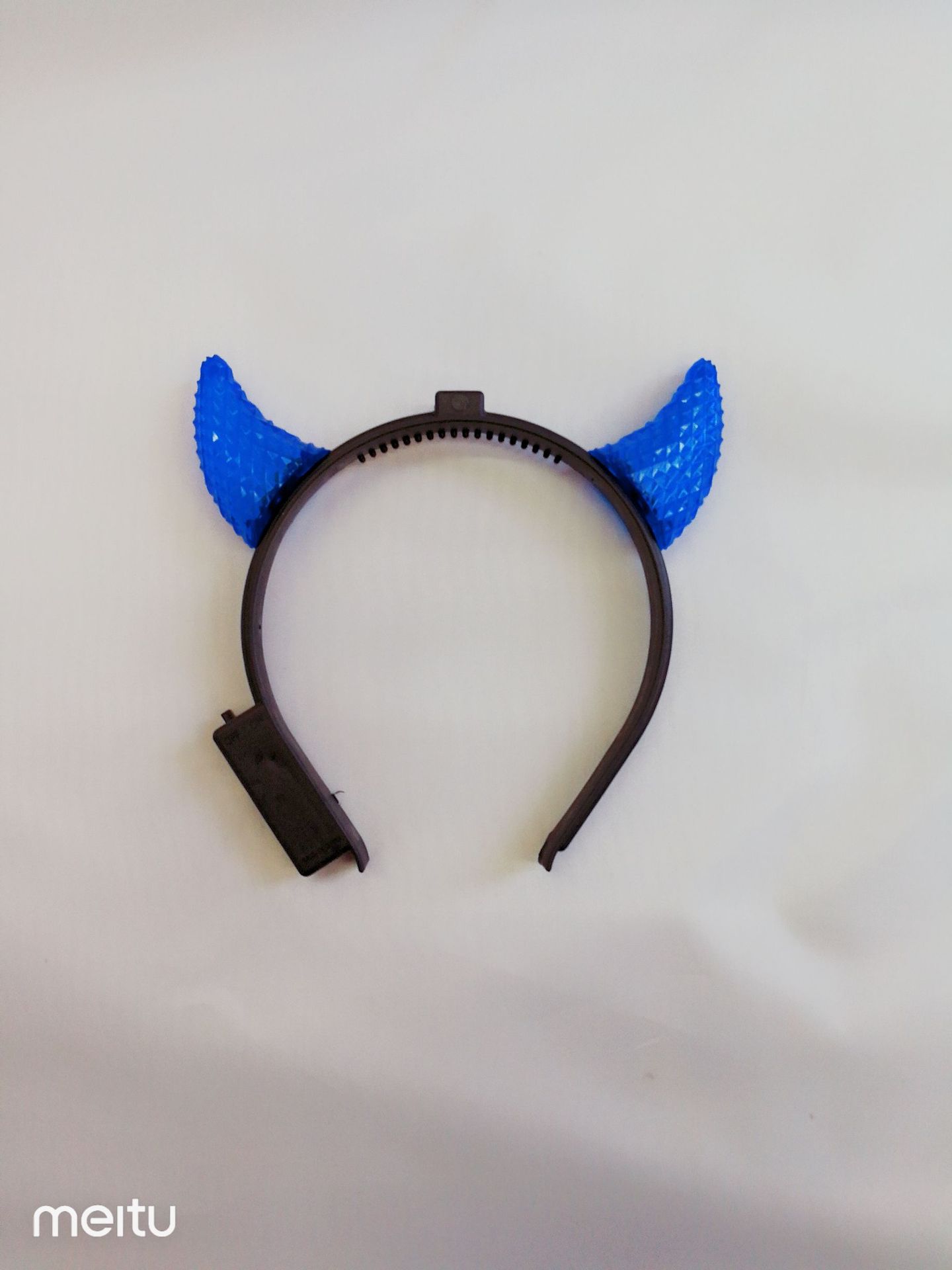 经典热销透明小牛角 LED发光头扣牛角头饰产家批发直销详情4