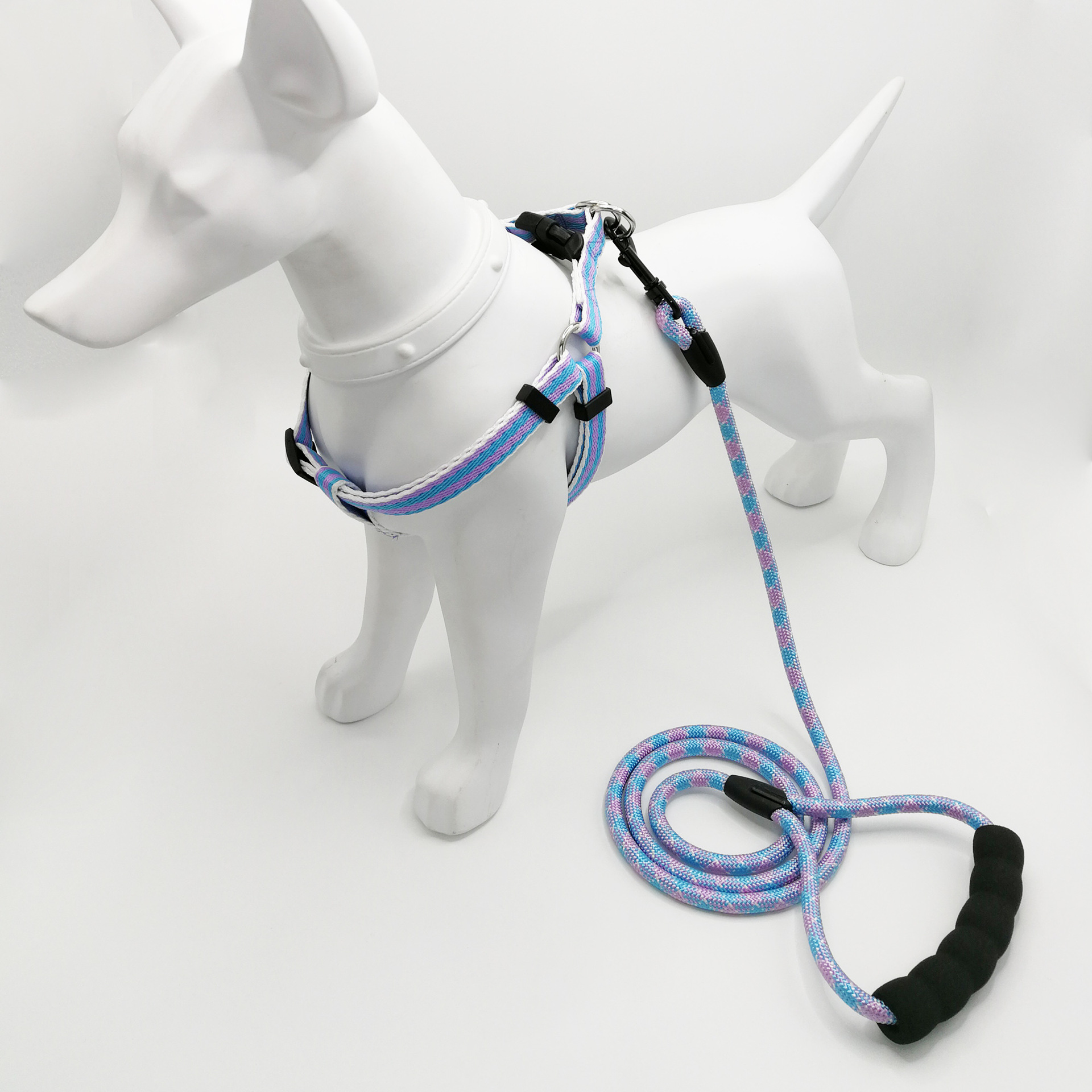 宠物狗狗牵引绳可调节胸背带项圈防爆冲狗绳批发小型犬中型犬狗链详情6