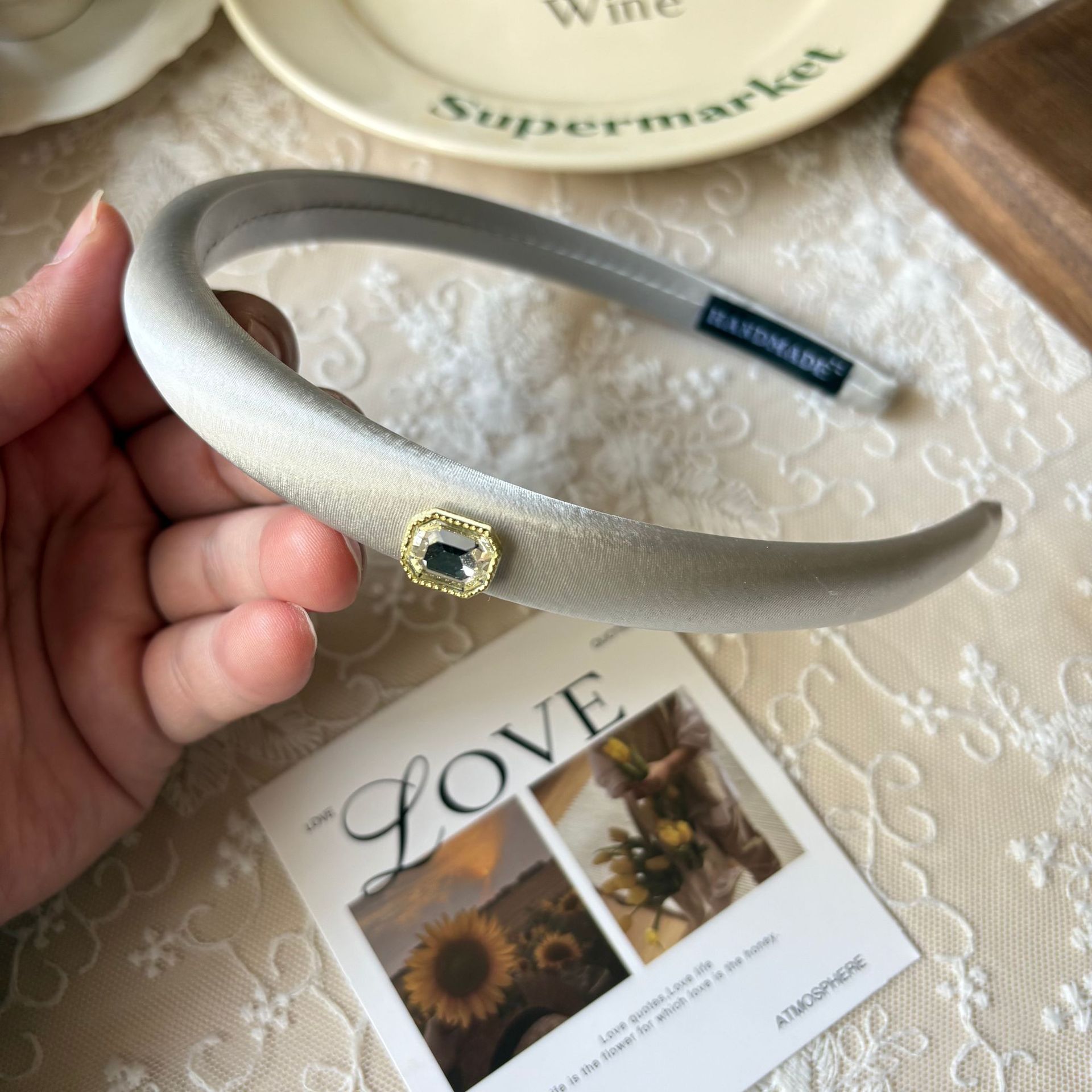 Spring new solid-color satin hair band for women, high head pressure headband, high-end and light luxury hair tie and hairpin headwear pic 34