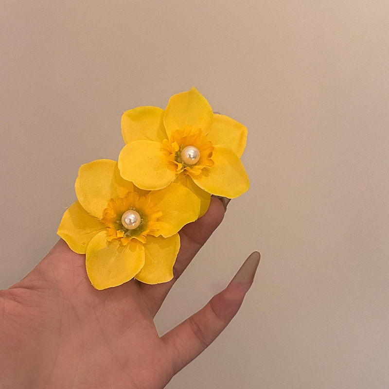 Silver needle yellow flower tassel stud earrings, super fairy-like spring and summer sweet earrings, fashionable, light luxury and high-end earrings for women pic 31