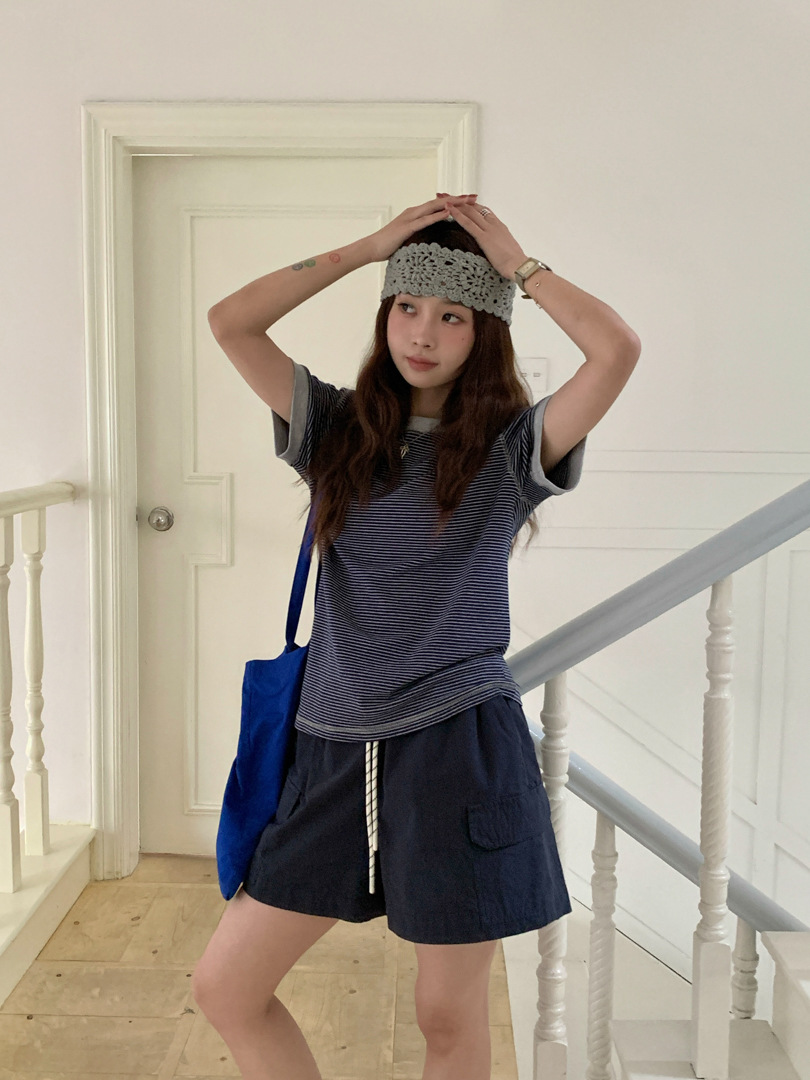 GAGD Oni T-shirt ~ Small design contrasting color border striped short-sleeved T-shirt for women, Korean-style off-the-shoulder short T-shirt top pic 16