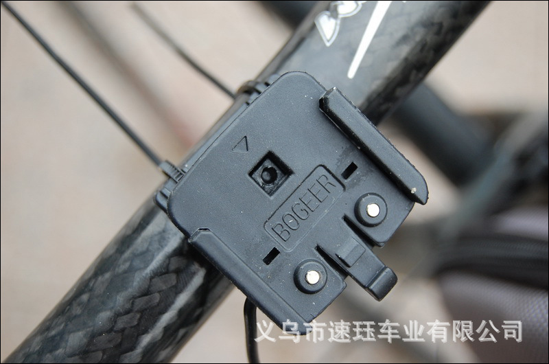 自行车 山地车骑行码表 四屏显示带夜光 温度防水 //YT813码表详情8
