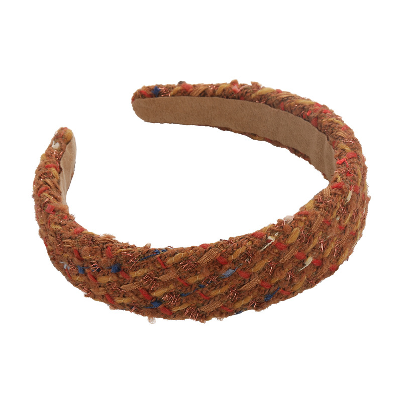 This is a new 2023 retro wide-brimmed high-top hairband with a chanel-style tweed for women, exuding an atmosphere of autumn and winter pic 15