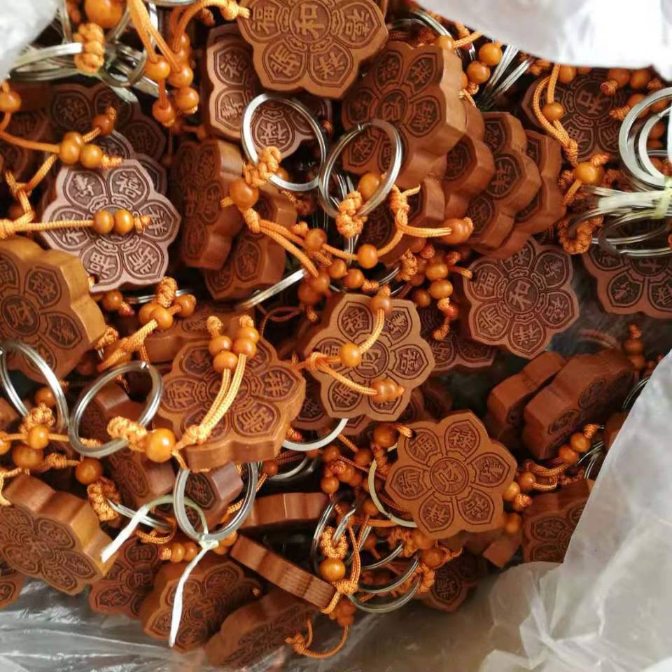 Peach wood keychains, car hangers, wooden key hangers, accessories, decorative accessories, gifts, keychains, rings pic 26