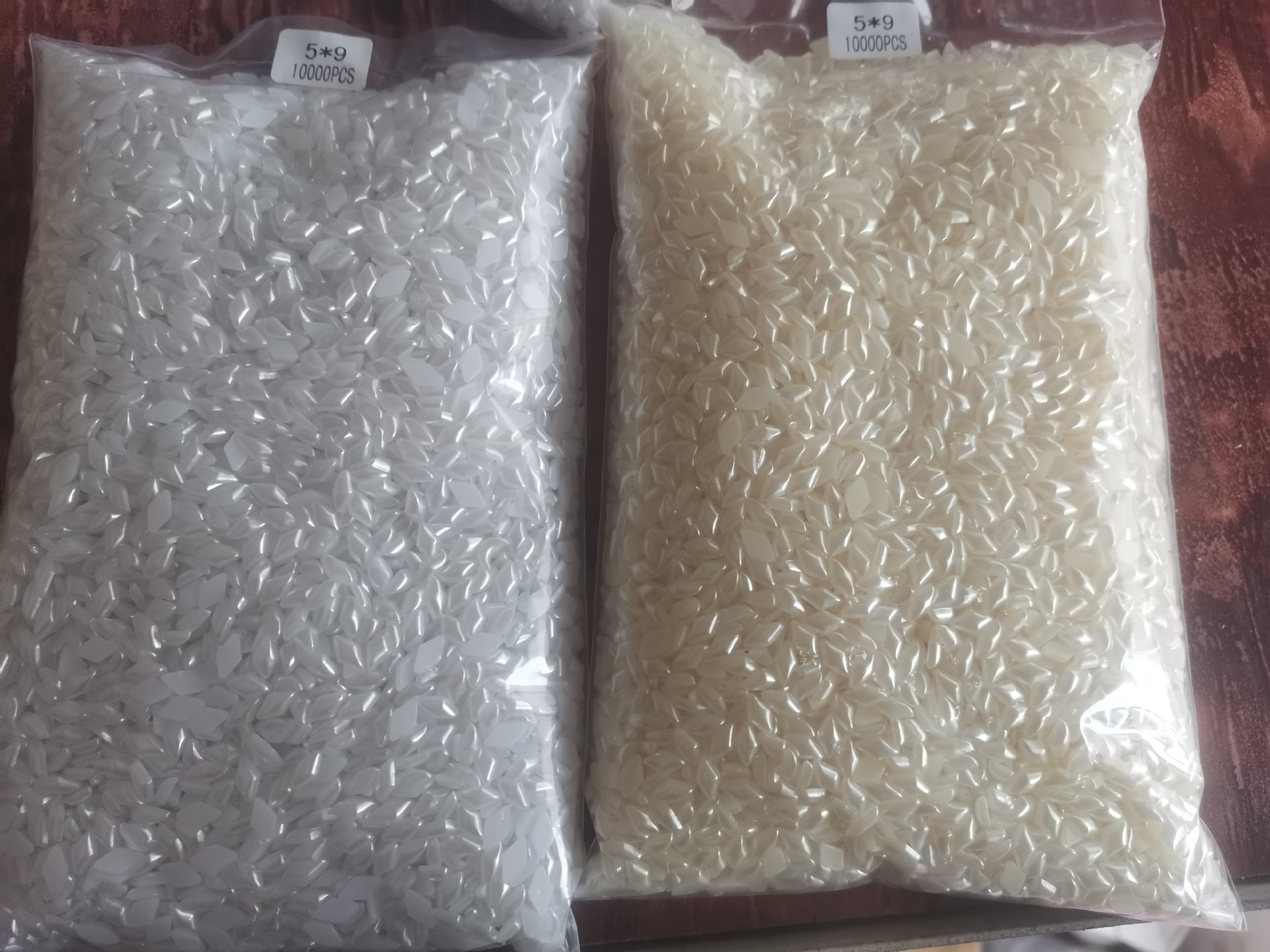 Wholesale of popular nail art accessories: Jelly mini ab color Moon resin flat bottom colorful irregular-shaped diamond nail art diamond pic 10