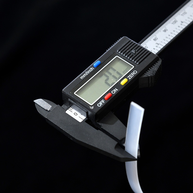 工厂直供婚纱定型鱼骨 塑料束身胶骨条 服饰支撑骨架侧骨透明胶条详情21