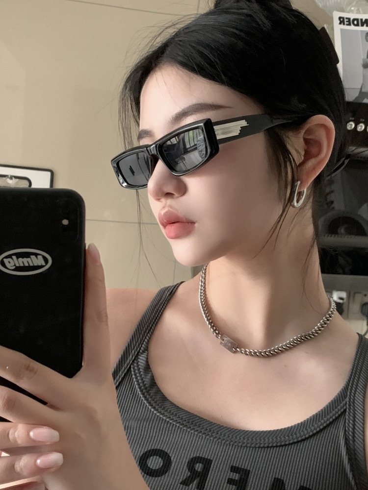 长方形时尚墨镜女抖音热门同款网红防紫外线太阳镜凹造型街拍潮流详情19