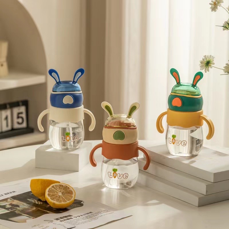 昌诺 可爱超萌兔子卡通塑料水杯儿童上学幼儿园专用2023新款学生吸管杯 塑料杯详情3