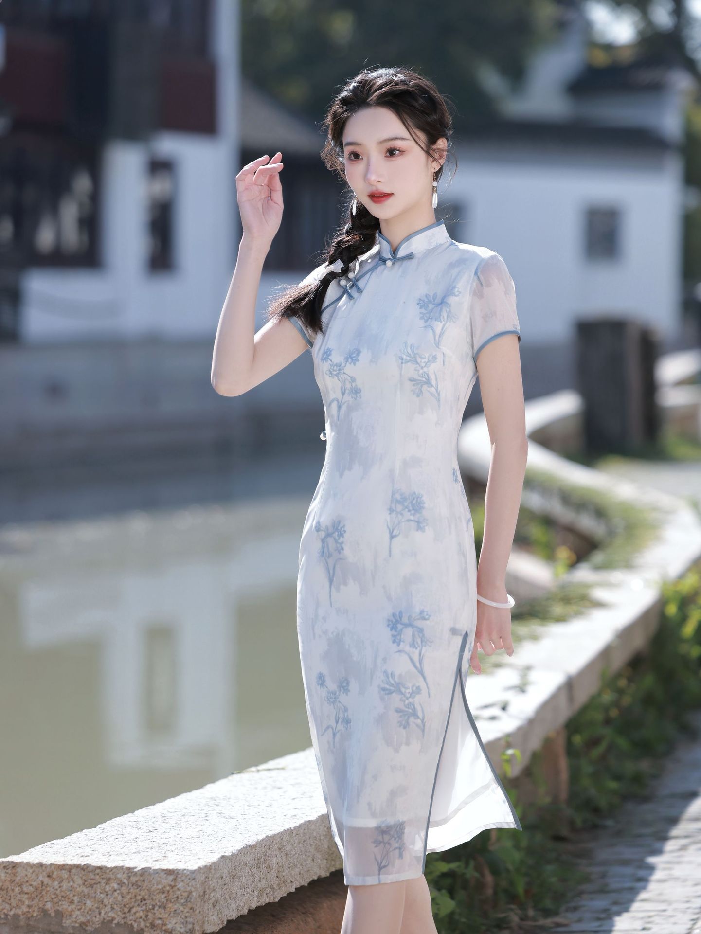 New Chinese-style traditional Chinese dress chiffon girl blue elegant cheongsam 2023 Spring/Summer New style improved cheongsam pic 7
