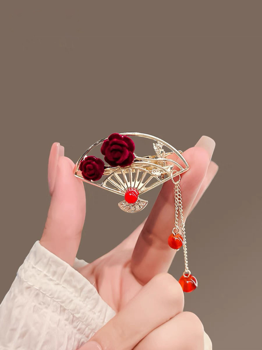New Chinese-style alloy hair clips, plum blossom tassels, bangs clips, elegant hair clips, bride cheongsam, duckbill clips, and headwear for women from the national trend series pic 18