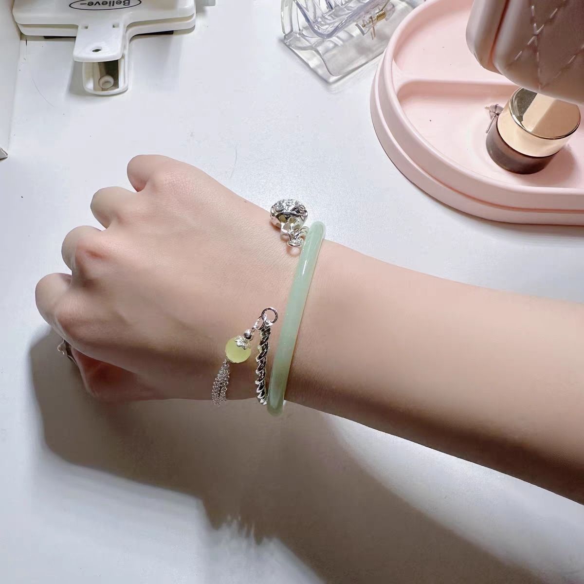 Retro style, clear water green open bracelet, jingle bracelet, female bell, sweet, ins, high-end fringed bracelet pic 11