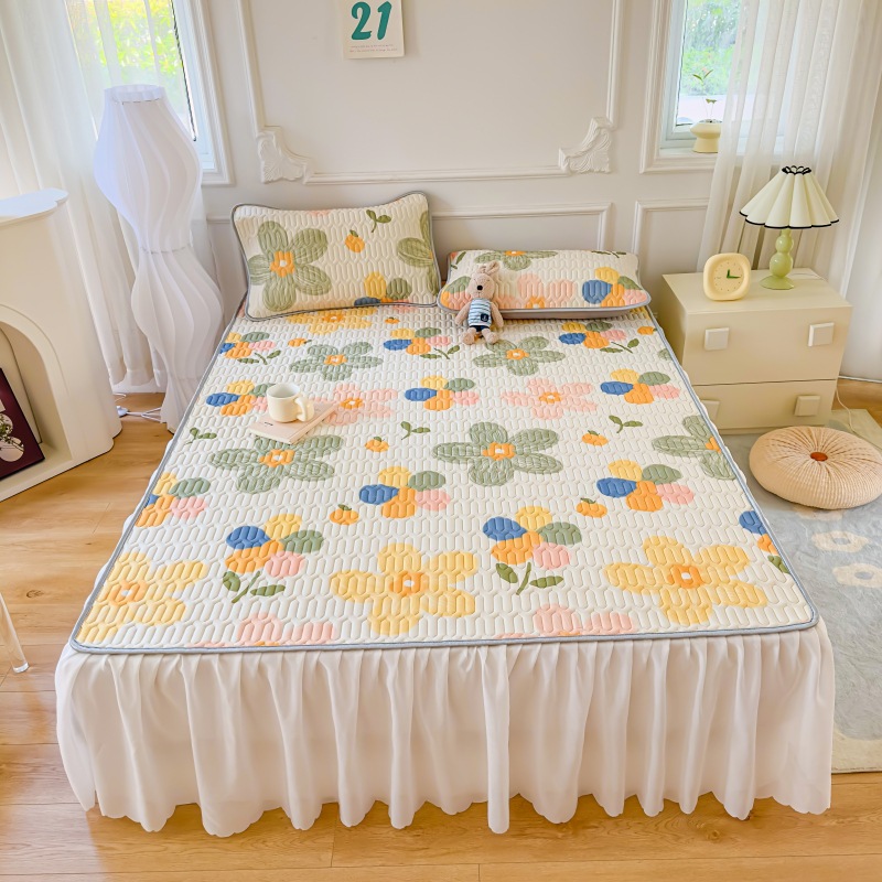 Thai solid-color cool silk latex bed skirt style cool mat four-piece set, air-conditioned quilt, soft cool mat, cool mat, summer cool quilt pic 18