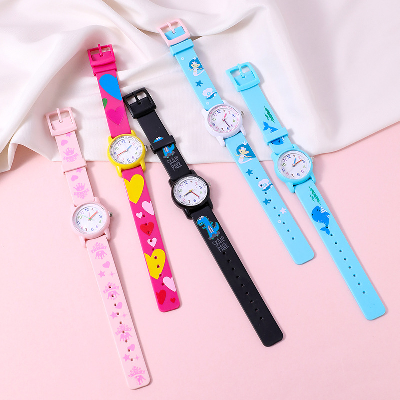 新款儿童石英表小学生可爱硅胶手表彩色卡通电子手表批发详情14