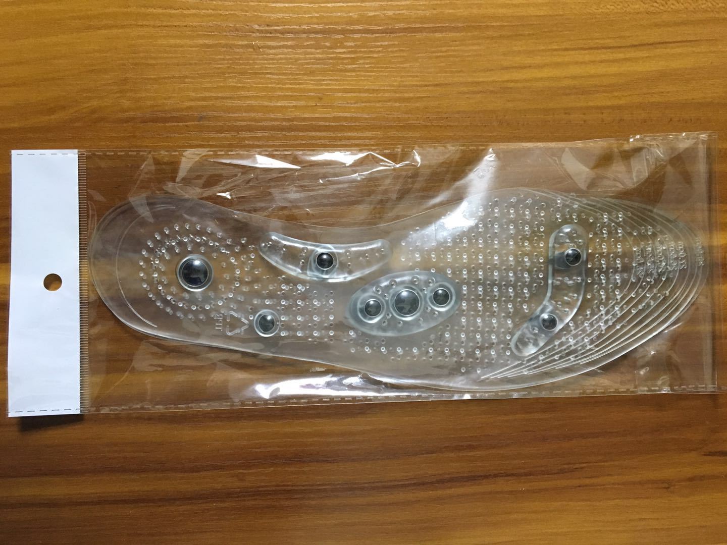 Amazon transparent magnetic therapy insoles with 8 magnetic stones for massage, breathable health care, magnetic iron insoles for men and women, manufacturer pic 26