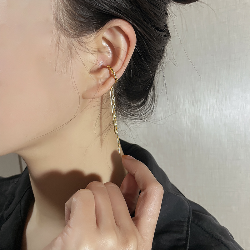 Long ear-clip-style earrings without ear piercings, simple and elegant for women, a niche European and American twisted long tassel ear-hanging bone clip pic 25