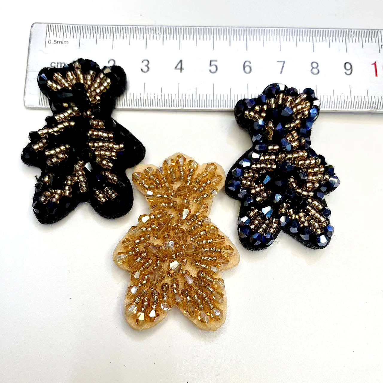 Versión coreana hecho a mano cristal ositos accesorios accesorios para el pelo tocados accesorios de dibujos animados zapatos y sombreros accesorios de ropa accesorios accesorios fábrica lote recto pic 4