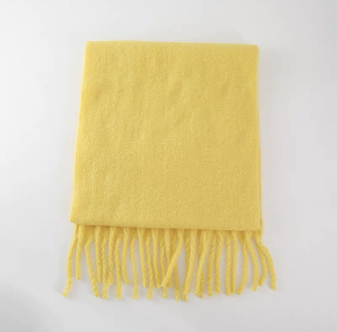 The 2024 new style scarf features solid mohair and winter macarons with thick tassels, providing warmth for ladies in autumn, winter and Christmas pic 18
