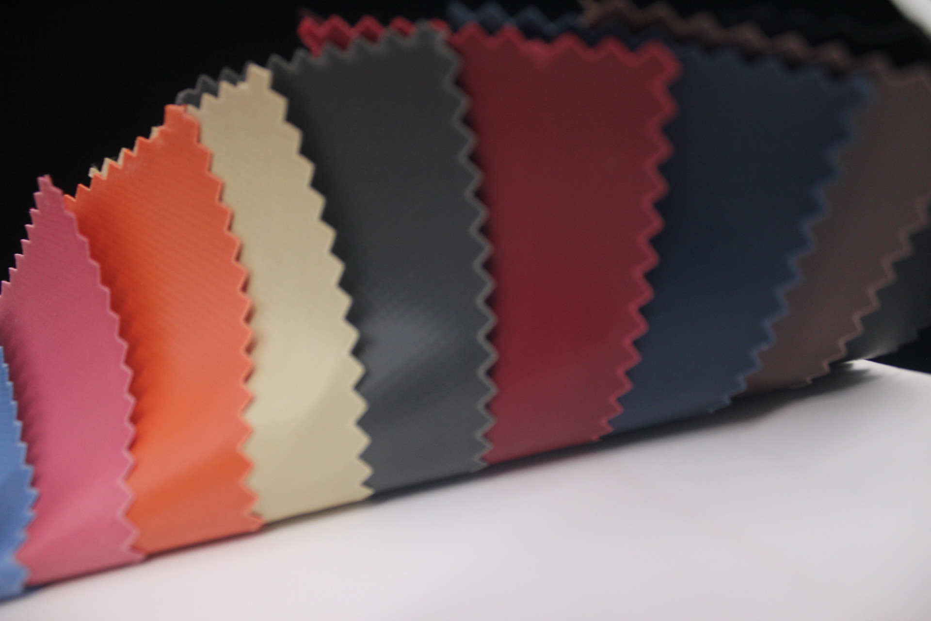 The 2023 new 1680D twill foam handle bag made of Oxford fabric is available in stock pic 4