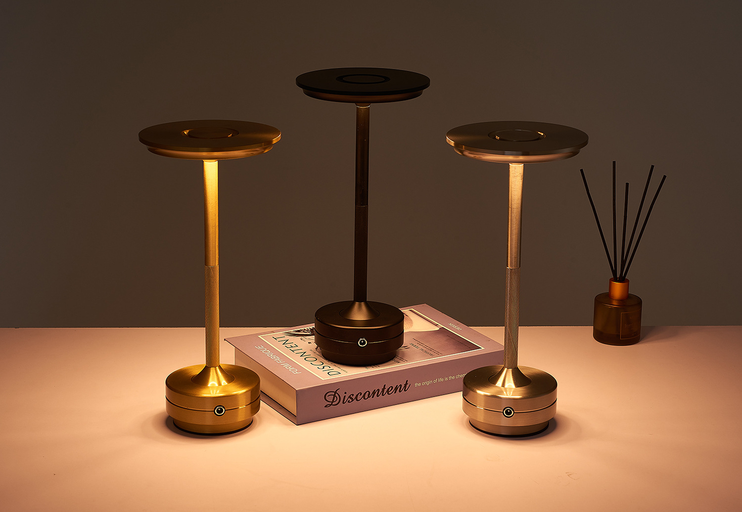 All-aluminum I-shaped retro and simple coffee restaurant table lamps, bar table lamps, bedside ambient lights, outdoor night lights pic 16