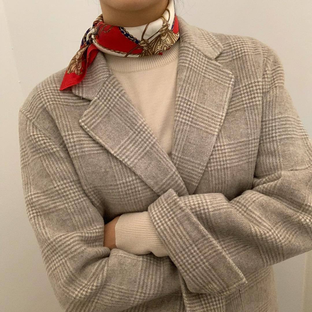 Wholesale silk scarves for overseas gifts and return gifts, cross-border silk autumn and winter decorative plain crepe satin 53cm floral neckerchiefs, small square scarves pic 16