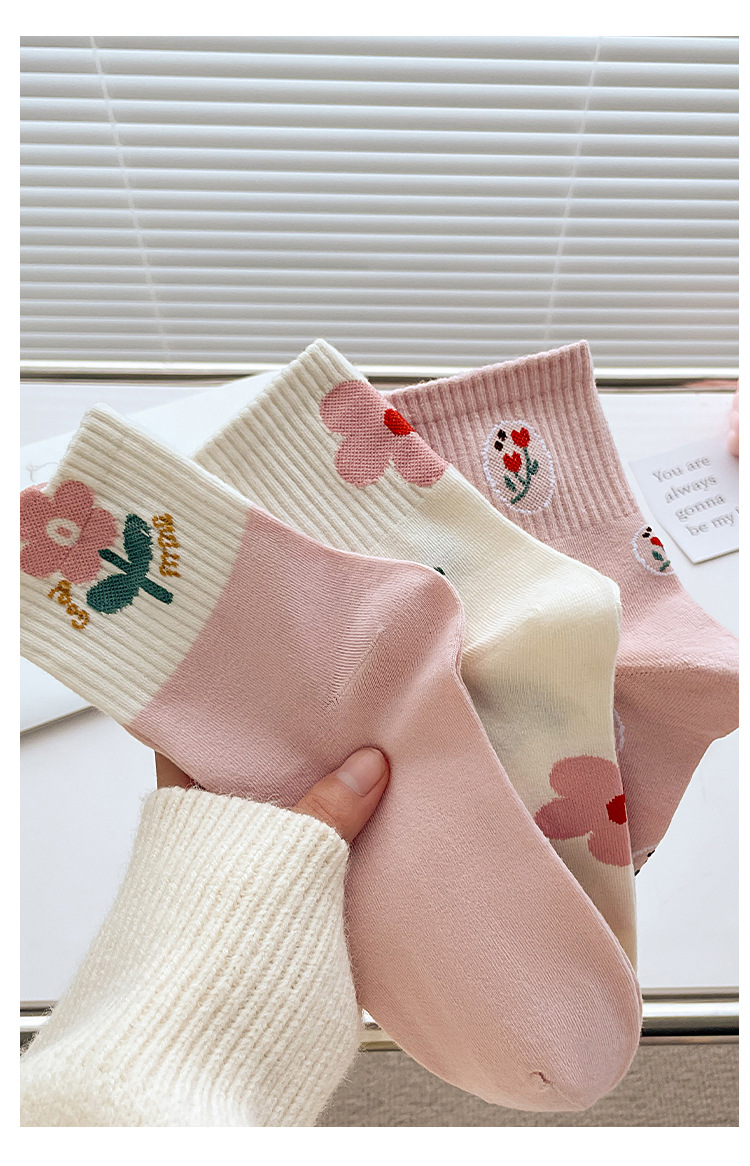 袜子地摊一件代发中筒袜女士秋冬 可爱小花刺绣女袜 百搭甜美袜子双针精梳棉棉袜女一件代发详情16