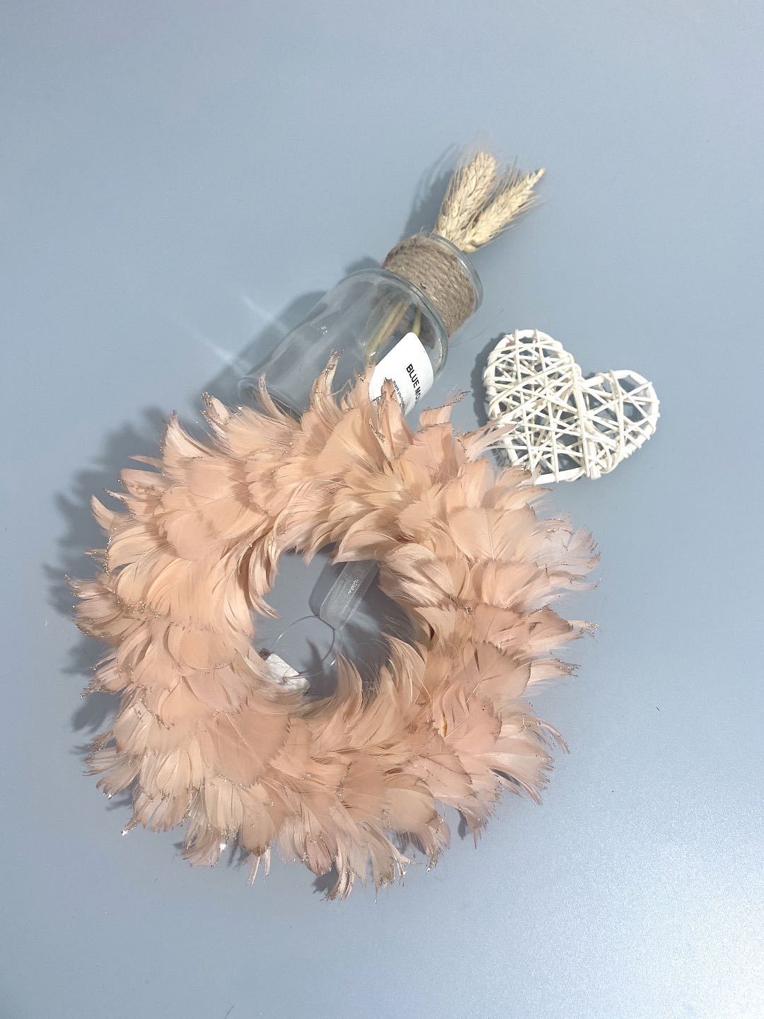 Factory wholesale of colorful goose feather rings, furniture, wreaths, festival decorations, stage decorations, feather garlands pic 22