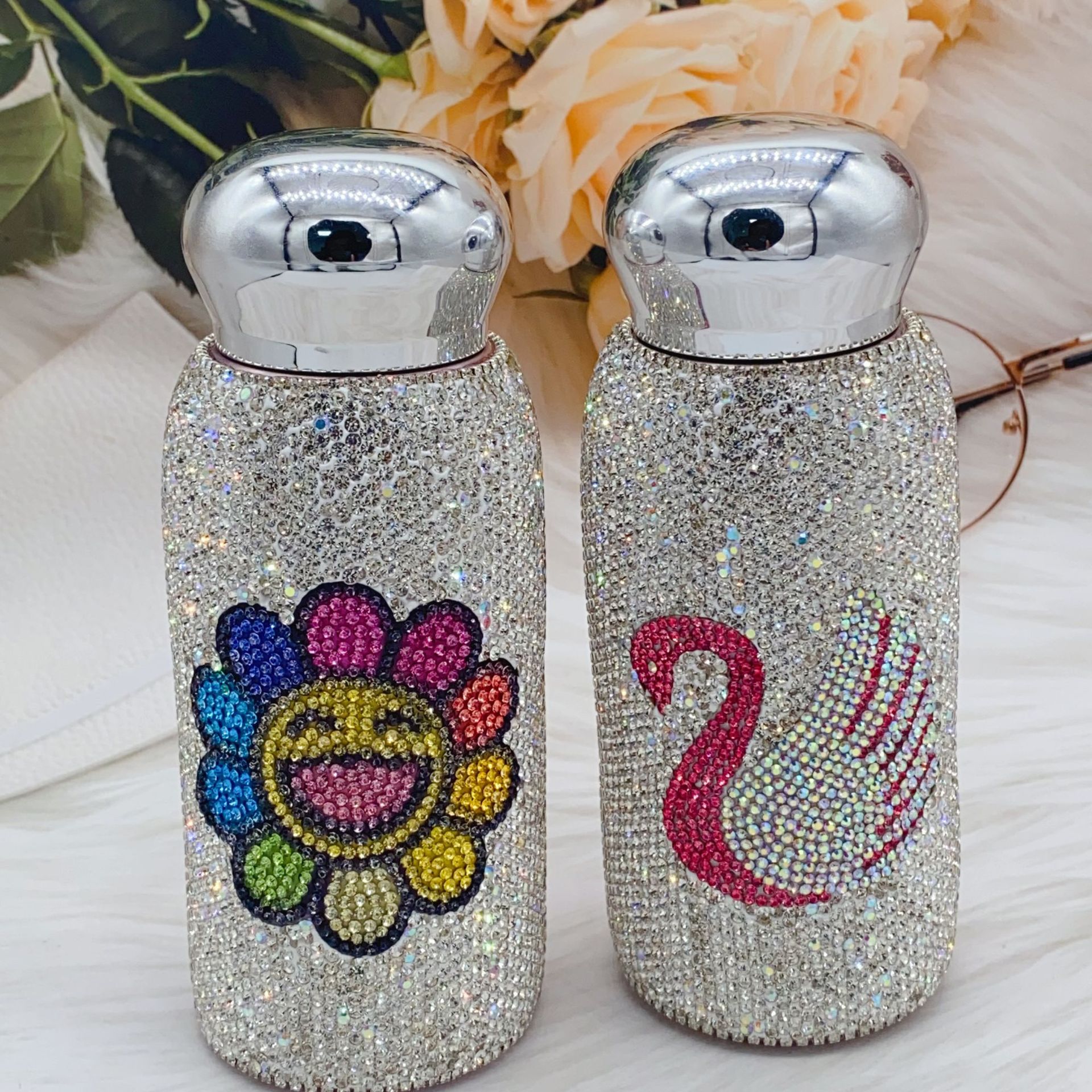 网红镶钻蝴蝶结车载便携水杯不锈钢保温杯镶钻水钻爱心KT猫保温杯详情15