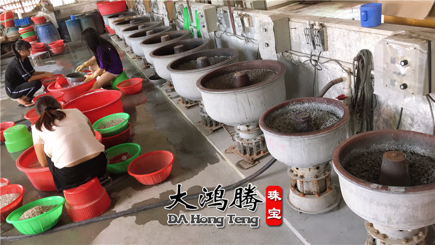 厂家直销 碧玺佛珠 石榴石多圈 草莓晶手串 月光石 水晶饰品手链详情17