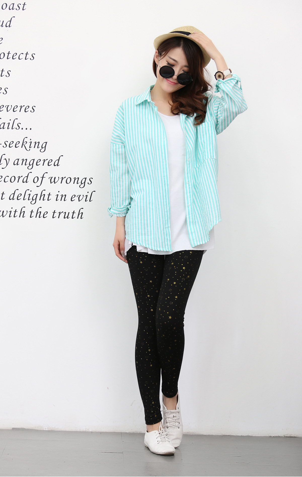 The new basic slimming style from Dongdaemun, South Korea, featuring star-studded nine-inch skinny leggings pic 15