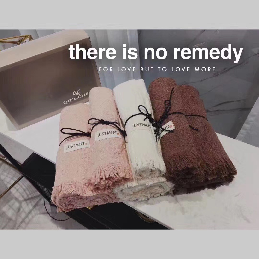 At dusk and dawn, elegant tassels, adult household facial cleansing towels, wedding souvenirs, wedding return gifts pic 1