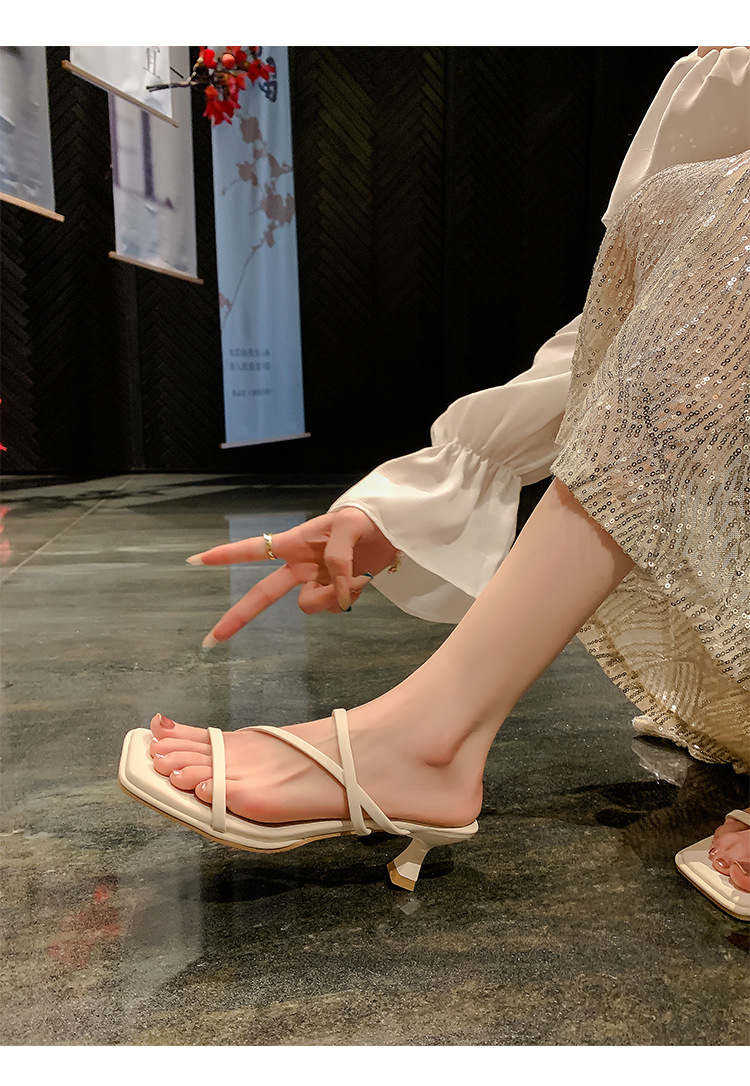 2024凉鞋女夏新款法式一字带仙女风方头不磨脚显瘦高跟拖鞋女外穿详情33