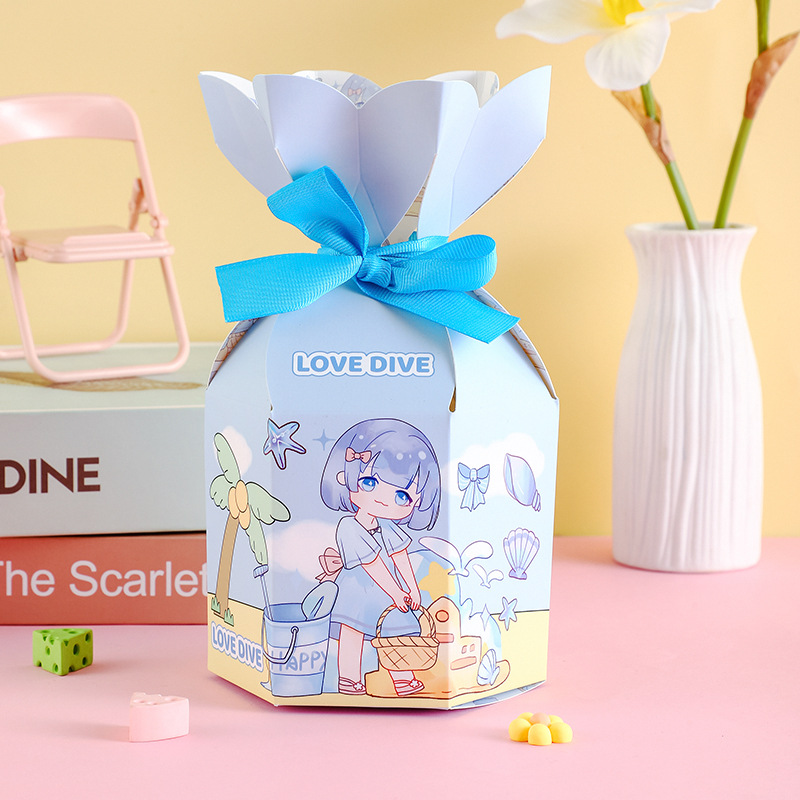 创意圣诞礼品盒手账小女孩平安夜礼品盒儿童生日礼物包装盒批发详情4