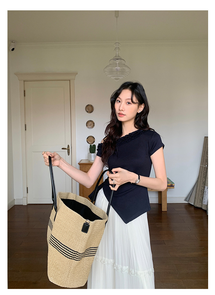 爱西里2025夏季减龄甜美拼木耳花边斜肩下摆不规则短袖T恤女13835详情18