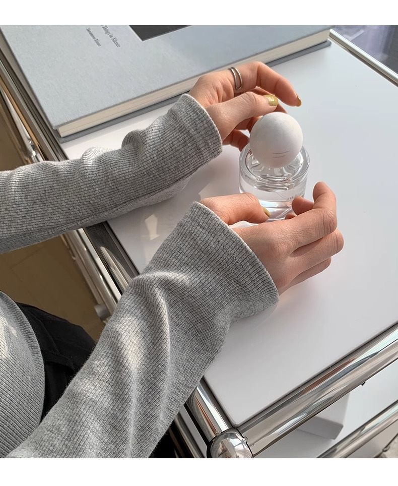 白色长袖t恤女2023秋装新款女装内搭上衣正肩体恤螺纹V领打底衫详情10