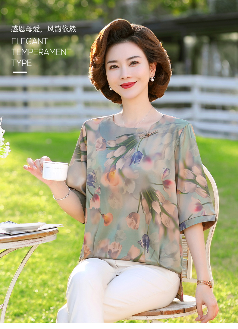 New fashionable chiffon short-sleeved T-shirt for middle-aged and elderly mothers in summer, elegant top for middle-aged women, and trendy floral mini shirt pic 43