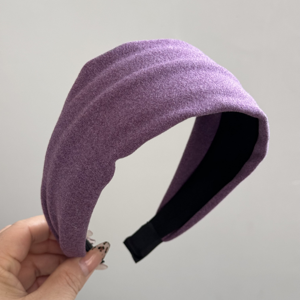 Wide-brimmed solid-color retro hair band, comfortable fabric, fashionable and high-end style, hairpin headband, versatile and elegant, high top hair accessory pic 22
