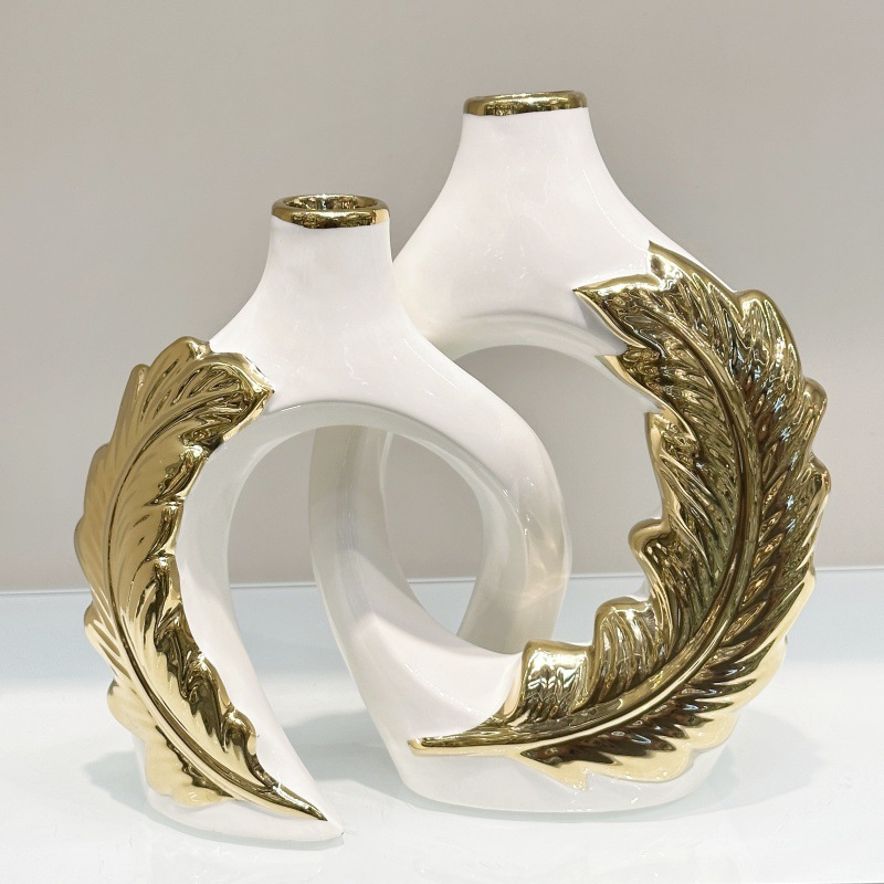 Cross-border light luxury modern style electroplated ceramic vase, high-end artistic work, creative flower arrangement ceramic handicraft display piece pic 1