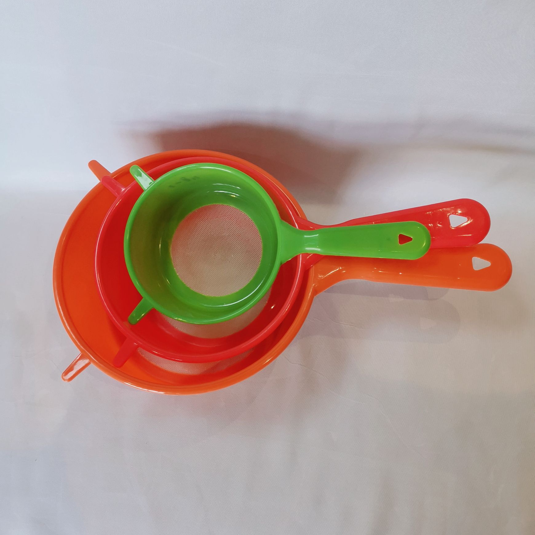 Flour sieve, soy milk filter, residue filter, fine strainer, kitchen household plastic screen, 30-mesh baking tools pic 15