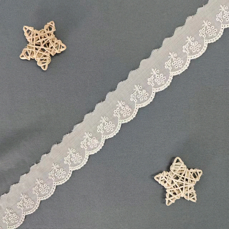 Wholesale of cotton embroidered lace, hollowed-out lace, embroidered skirt hem, clothing accessories, milk silk, perforated, barcode 2.5 pic 133