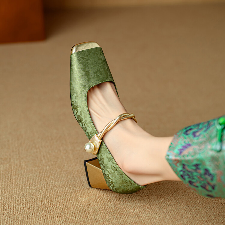 新中式国朝风单鞋2024春季新款百搭复古法式粗跟方头浅口女士单鞋详情69