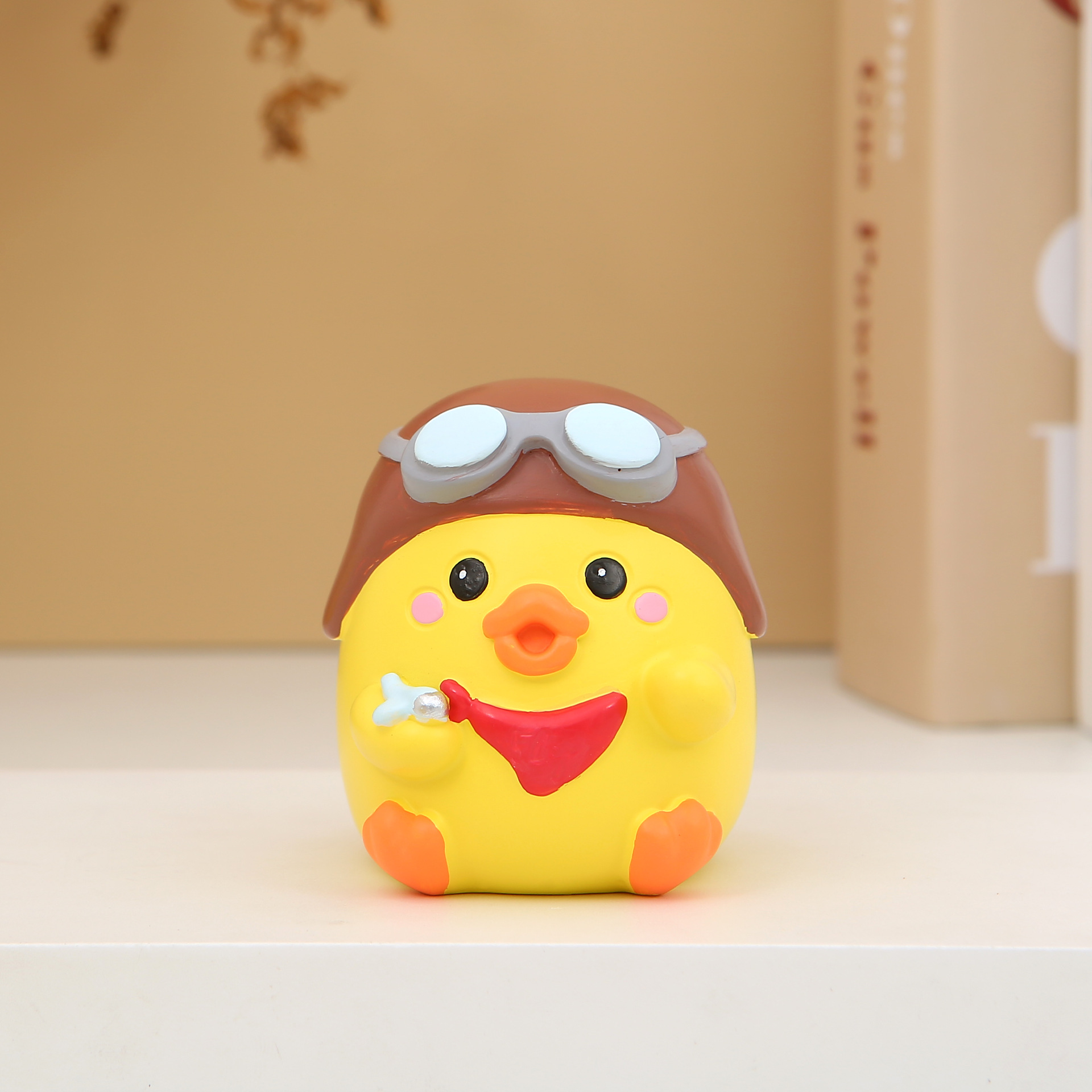 Cute cartoon car ornaments, creative duck resin handicrafts, office desk decorations, cake baking accessories pic 8