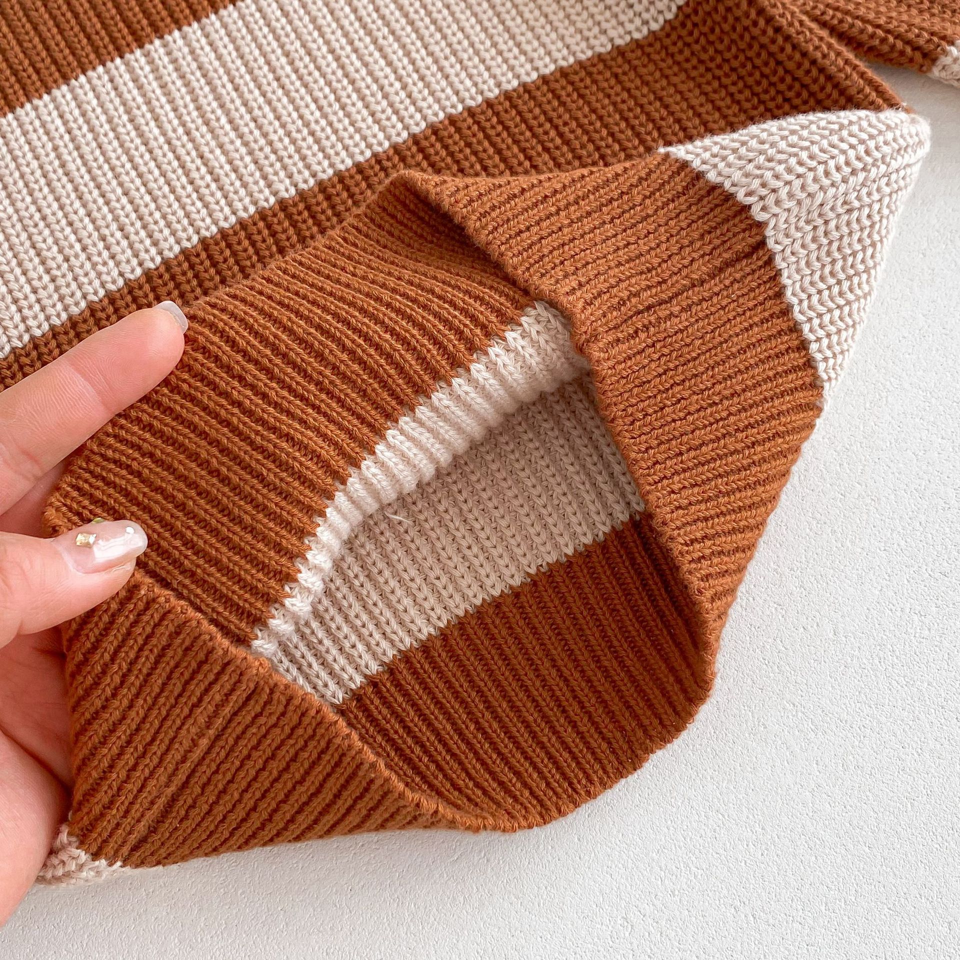 中小童2024秋季新款男女童韩版拼色针织套头上衣半高领内外穿毛衣详情13