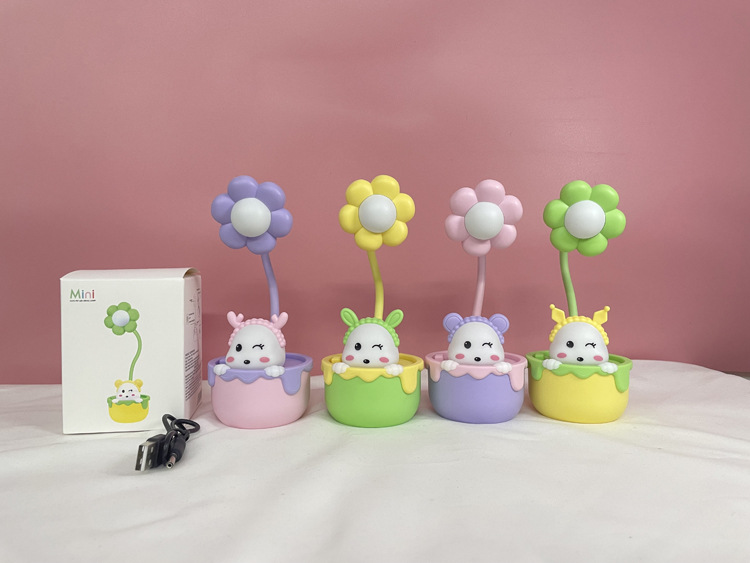 外贸跨境LED小台灯 USB充电卡通铅笔削迷你桌面夜灯 卧室床头灯具 毛绒玩具款式可爱详情10