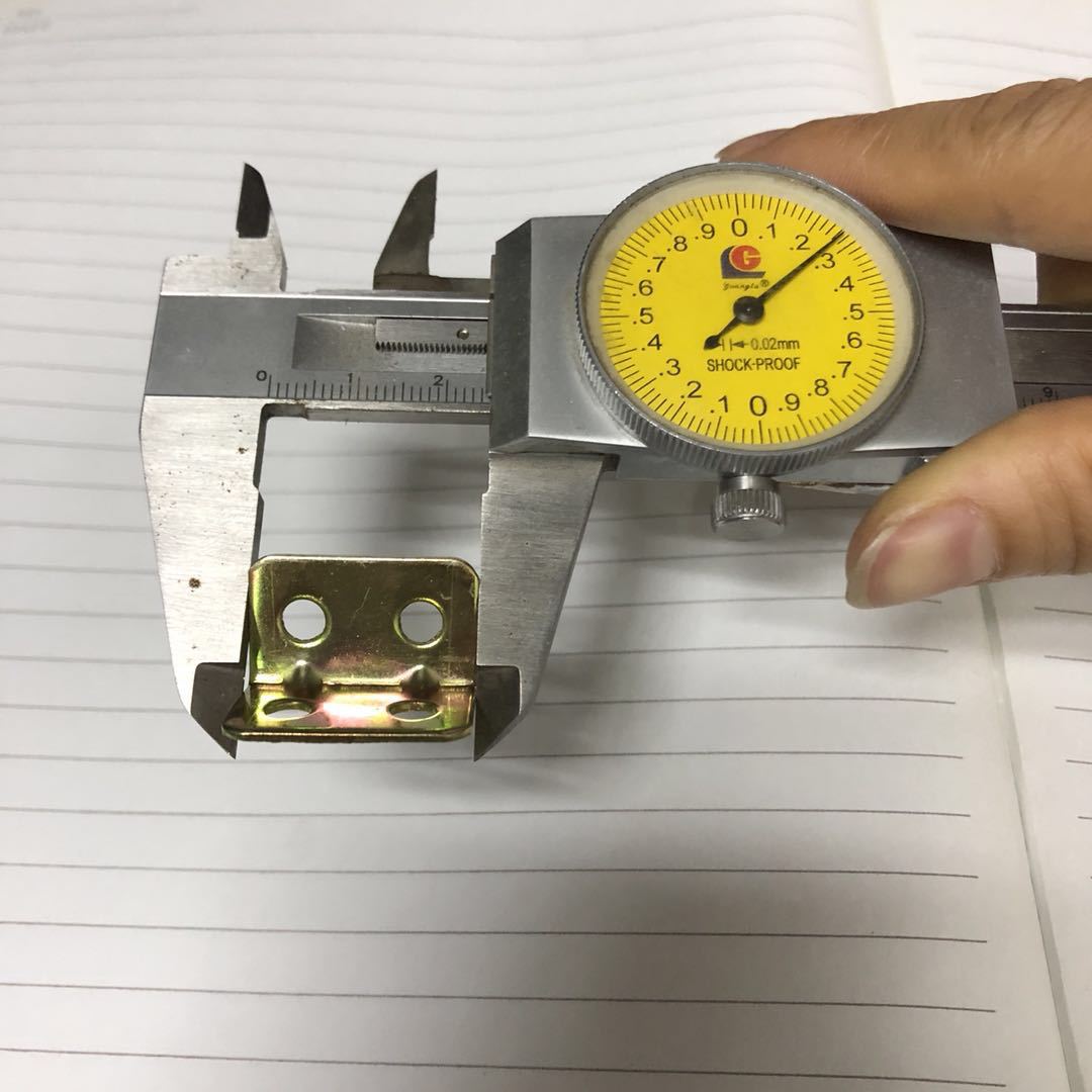 Produce iron Angle codes, L-shaped straight Angle codes, four-hole Angle codes, Angle code connection parts, layer boards, drag furniture hardware pic 4