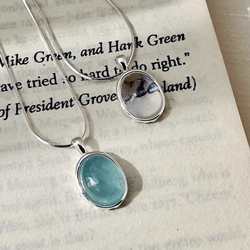 海蓝宝月光石项链女小众设计高级感椭圆吊坠轻奢时尚蛇骨链新款潮详情12