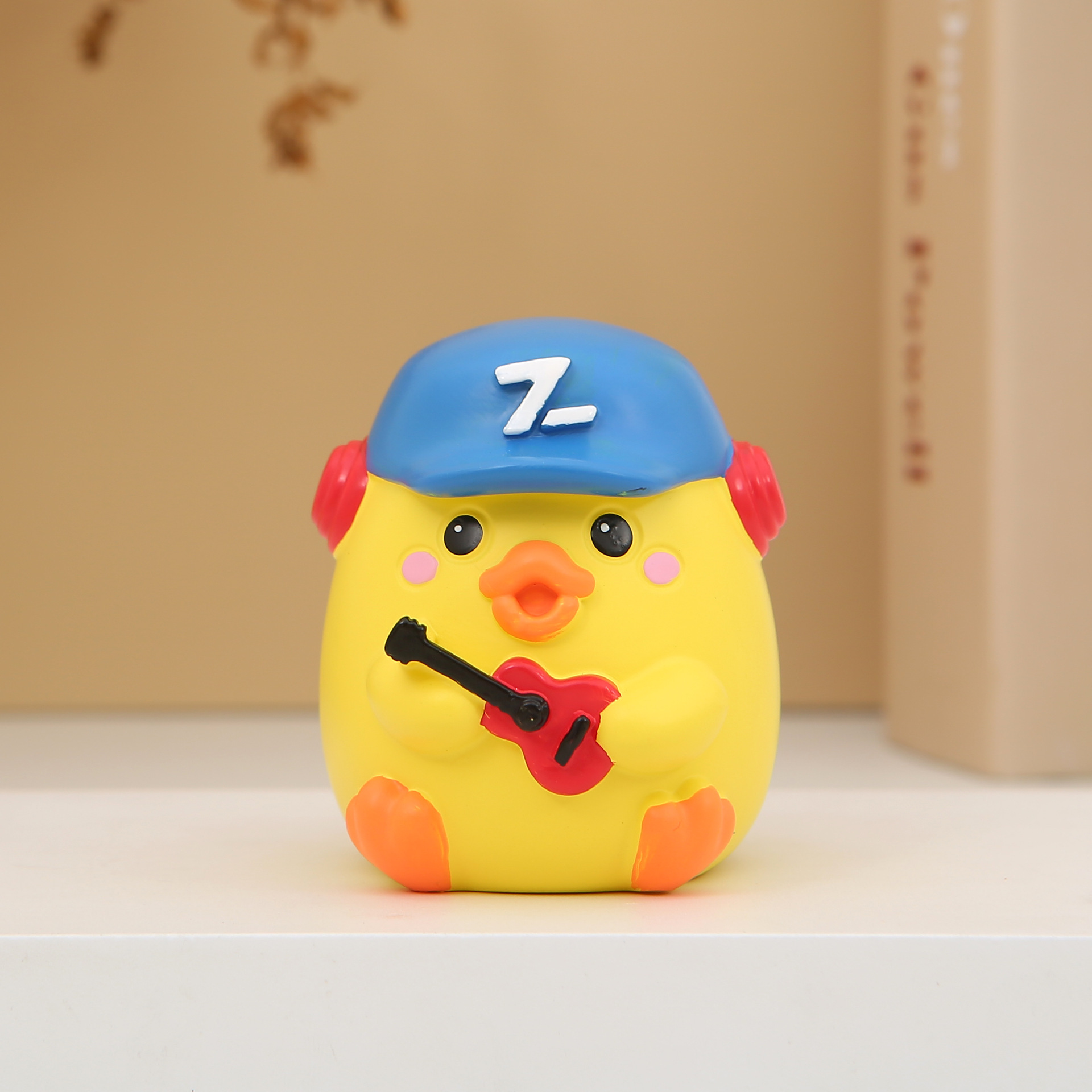 Cute cartoon car ornaments, creative duck resin handicrafts, office desk decorations, cake baking accessories pic 7