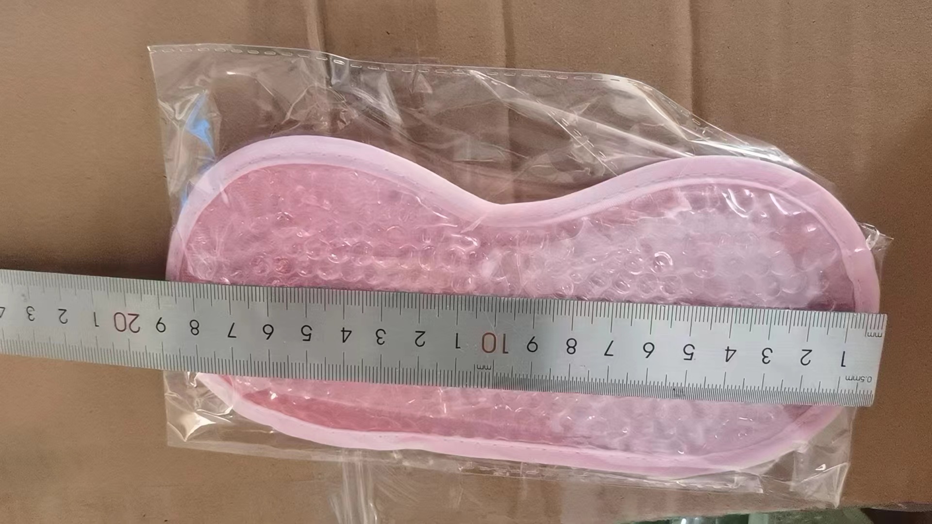 跨境PVC毛绒凝胶眼罩冷热冰敷降温美容眼罩遮光冬季热敷眼罩专供外贸详情5