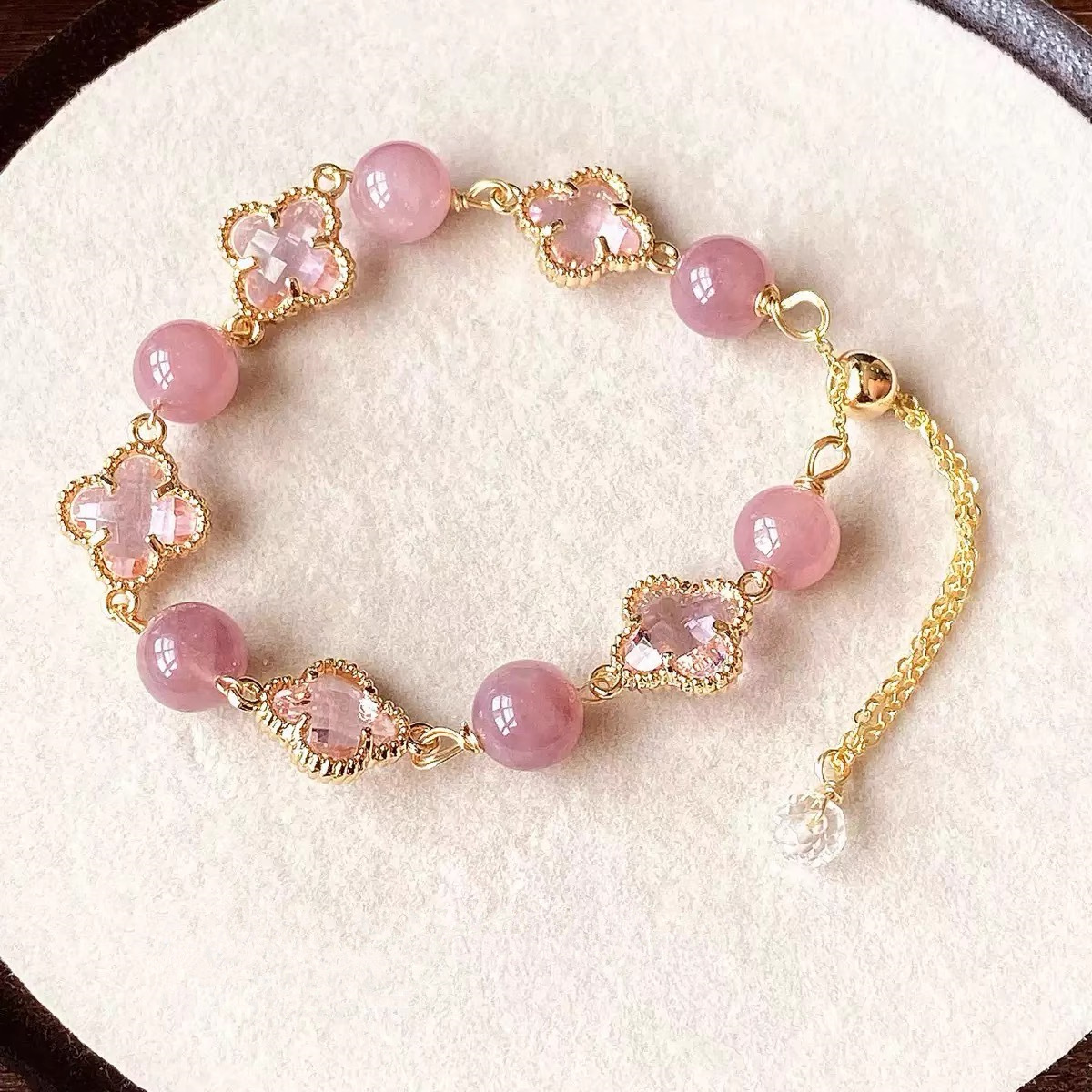 Natural crystal bracelet, four-leaf clover, natural amethyst bracelet, strawberry crystal white crystal, fashionable, light luxury and high-end feel pic 6