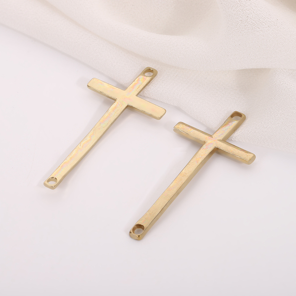 Retro alloy jewelry accessories, European cross earrings, pendants, diy necklaces, clothing decoration materials, pendants pic 2